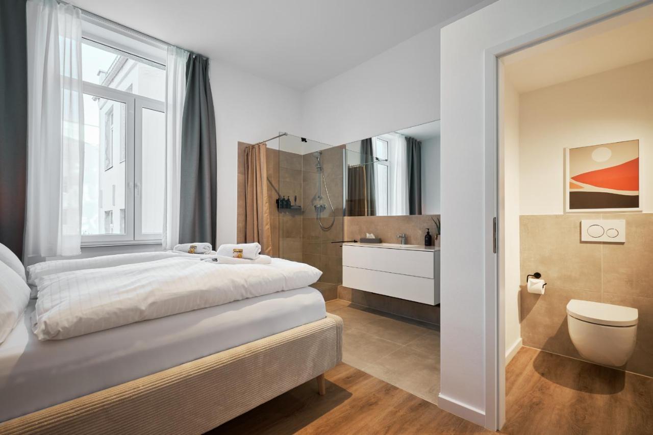 Park Avenue - Dom Mit Stil - Kueche - Parkplatz - Wlan - 65 Zoll Tv - Netflix * Cologne