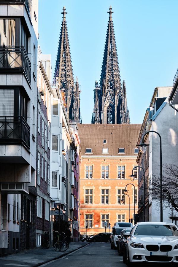 Park Avenue - Dom Mit Stil - Kueche - Parkplatz - Wlan - 65 Zoll Tv - Netflix * Cologne