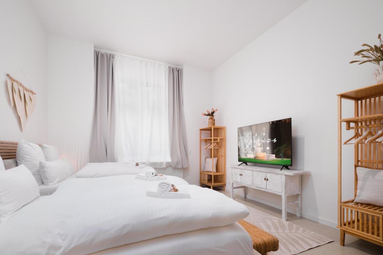Park Avenue - Dom Mit Stil - Kueche - Parkplatz - Wlan - 65 Zoll Tv - Netflix * Cologne